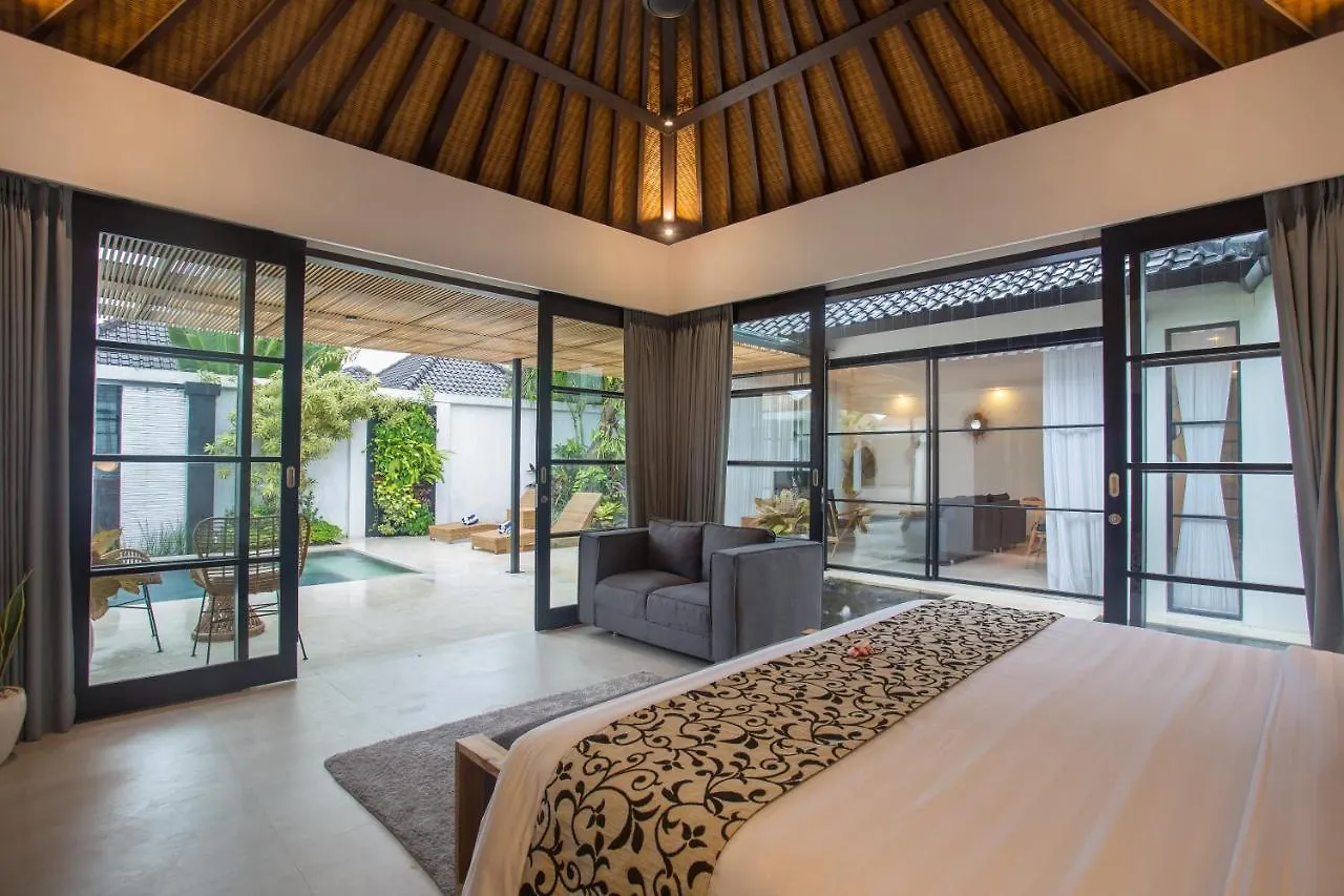 The Kon'S Villa Bali Seminyak